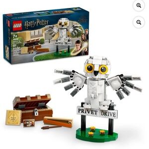 LEGO Harry Potter Hedwig at 4 Privet Drive, Buildable Fantasy Toy